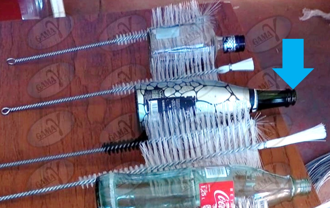 Cepillo para Lavado de Botella de Vidrio (Tipo Vino 750ml) en Nylon